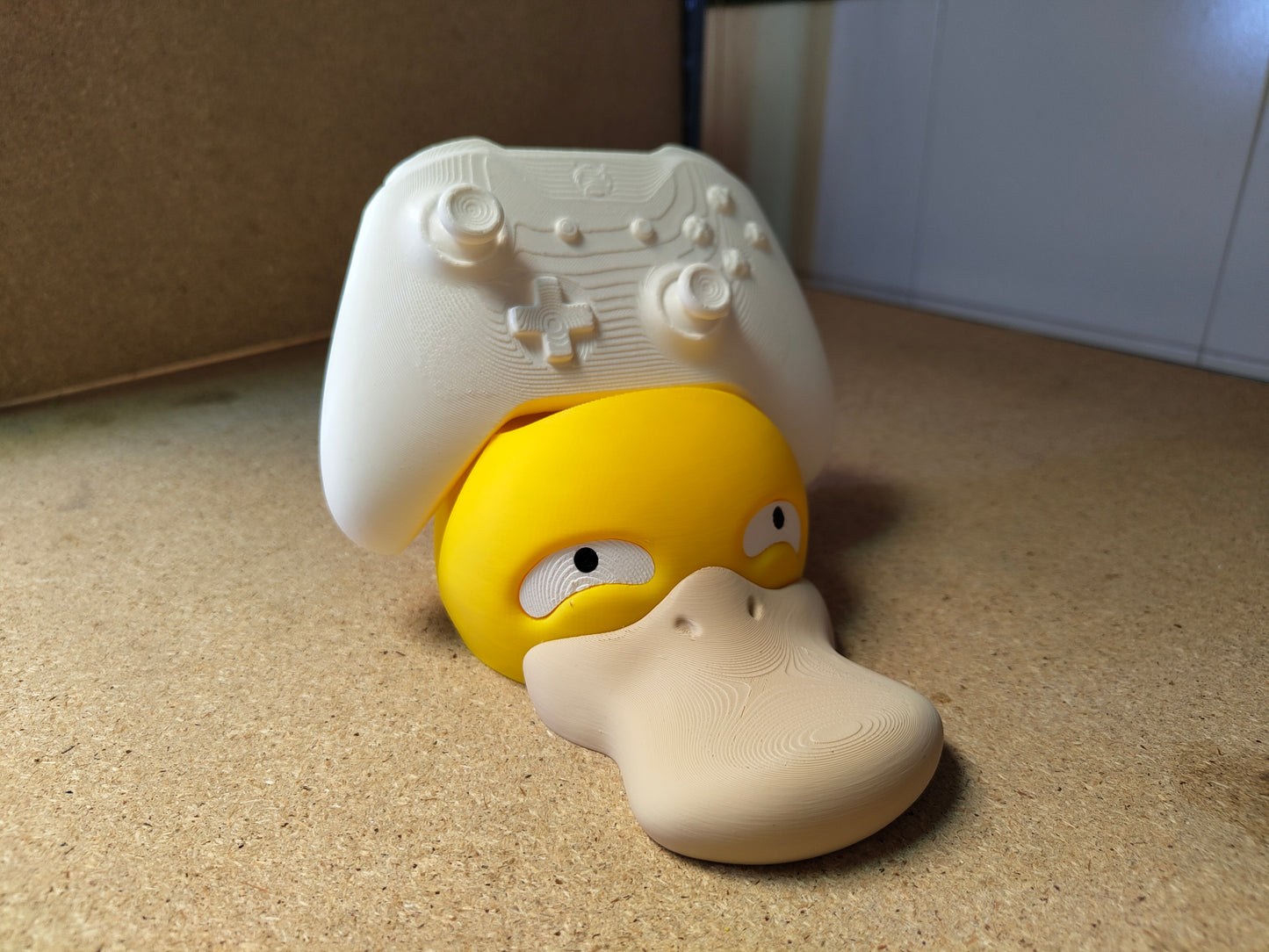 Soporte para mandos Psyduck